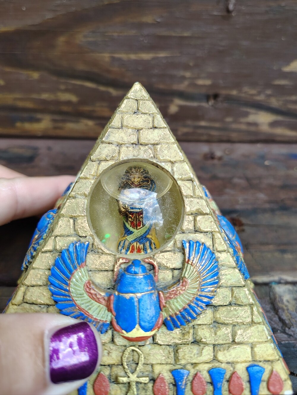 Vintage 1997 Vandor Plaster Egyptian Pyramid Water Globe King Scarab Decor